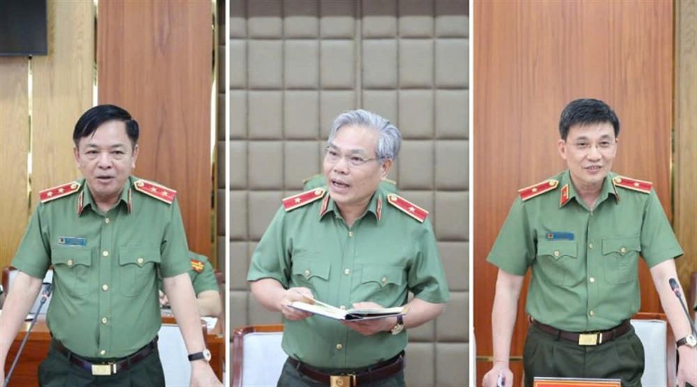 Lãnh đạo các Cục nghiệp vụ Bộ Công an phát biểu tại buổi làm việc.