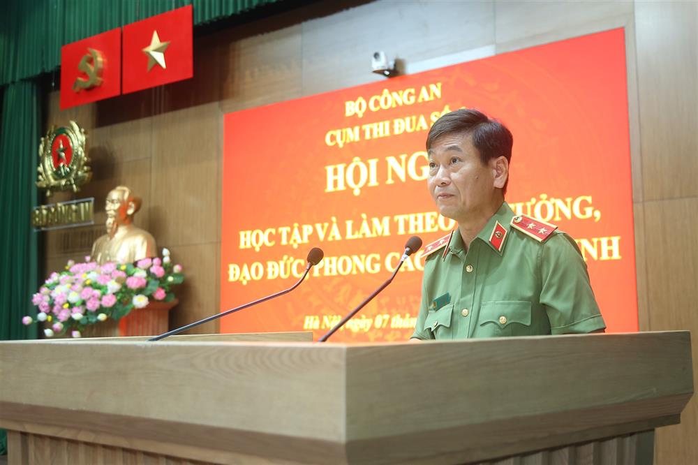Trung tướng Đặng Xuân Hồng, Cục trưởng Cục Đối ngoại phát biểu khai mạc Hội nghị.