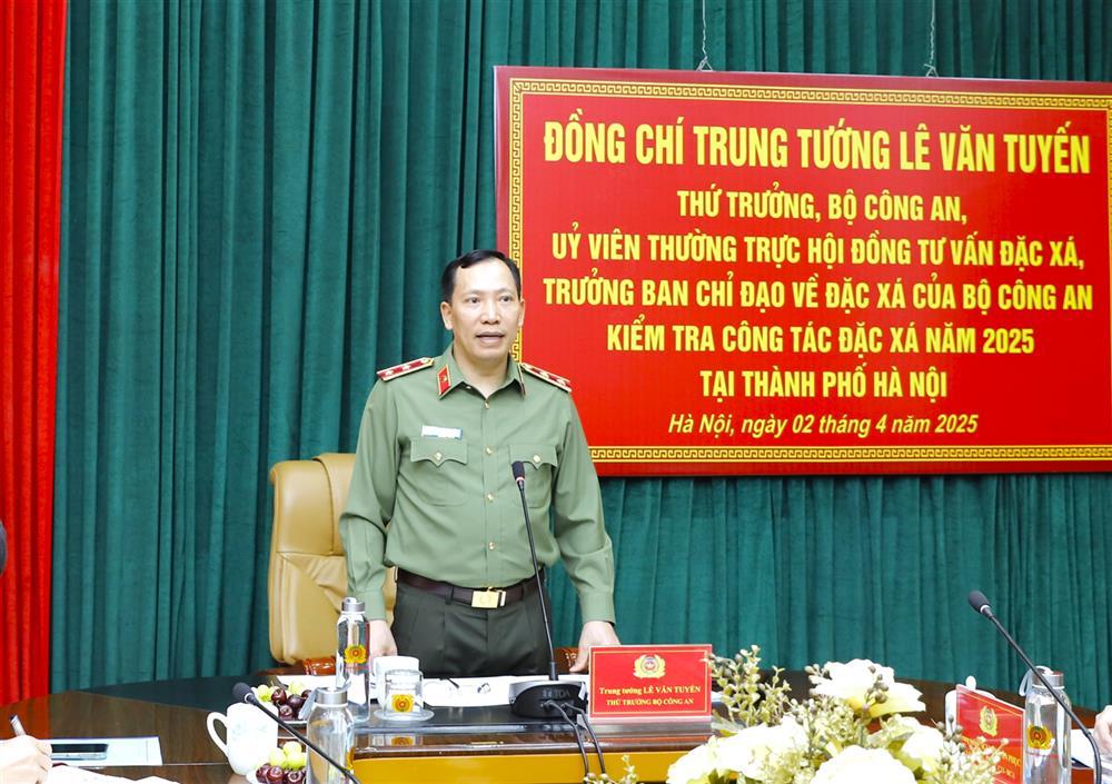 Thứ trưởng Lê Văn Tuyến kiểm tra công tác đặc xá năm 2025 tại Hà Nội.