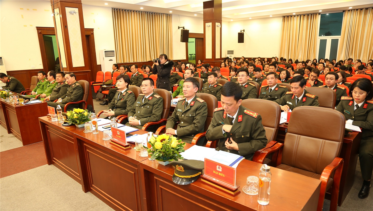 Các đại biểu tham dự Hội nghị.