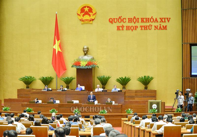 Toàn thể phiên chất vấn.