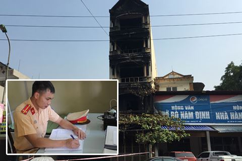 Trung úy Nguyễn Văn Tiến và ngôi nhà có 05 người trong vụ cháy được đồng chí cùng đồng đội cứu sống.