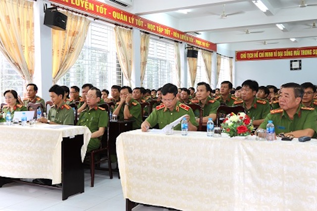 Các đại biểu, học viên dự Lễ khai giảng.