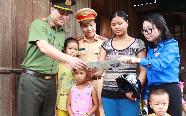 Lực lượng Công an nhân dân đẩy mạnh tuyên truyền về phòng, chống mua bán người.