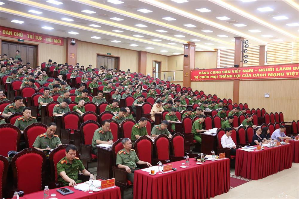 Các đại biểu dự Hội nghị.
