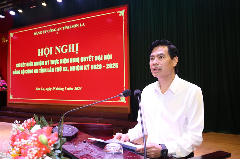Đồng chí Hoàng Quốc Khánh phát biểu chỉ đạo tại Hội nghị.