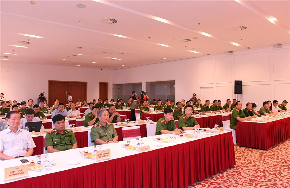 Toàn cảnh Hội nghị.