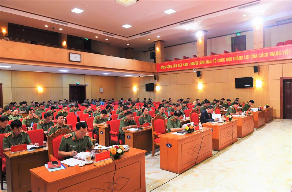 Bộ trưởng Tô Lâm cùng các đại biểu dự Hội nghị.