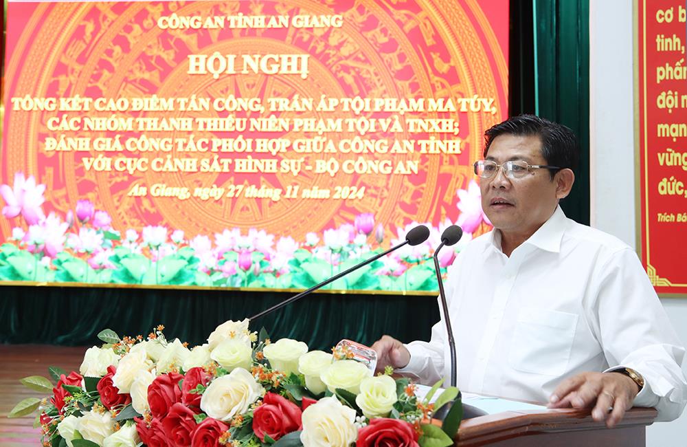 Đồng chí Ngô Công Thức, Phó Chủ tịch Ủy ban nhân dân tỉnh An Giang phát biểu tại Hội nghị.