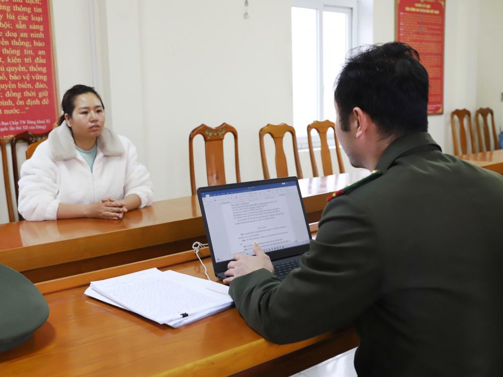Đối tượng Vũ Thị Phương tại cơ quan Công an.
