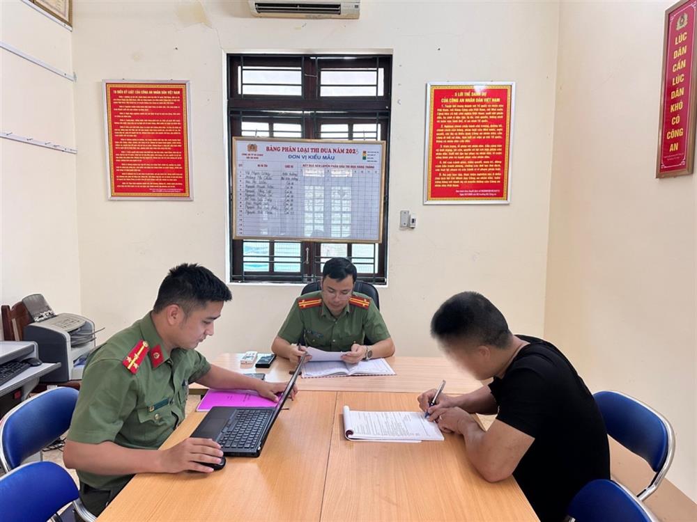 Công an thành phố làm việc với M.V.T.