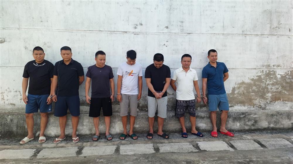 Các đối tượng bị bắt giữ.