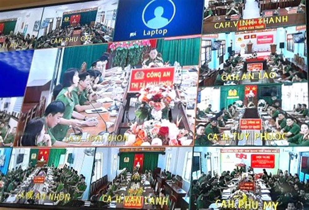 Hội nghị tổ chức bằng hình thức trực tuyến.