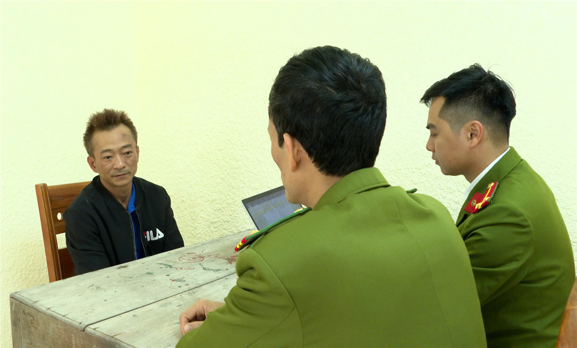 Đối tượng Trần Minh Thành tại cơ quan Công an.