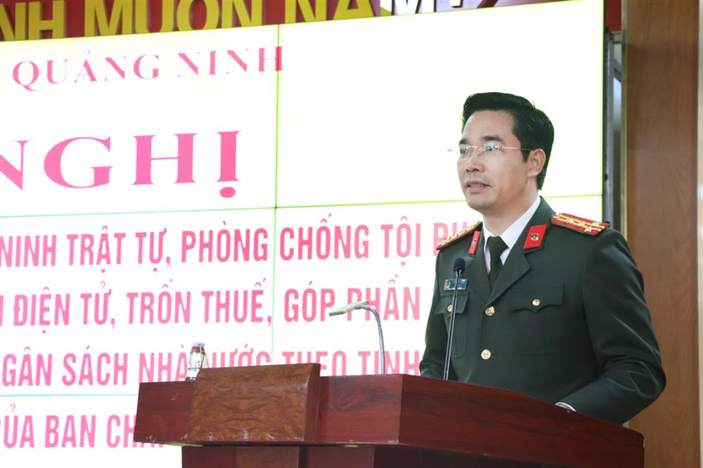 Đại tá Trần Văn Phúc – Ủy viên Ban Thường vụ Tỉnh ủy, Bí thư Đảng ủy, Giám đốc Công an tỉnh phát biểu chỉ đạo tại Hội nghị.