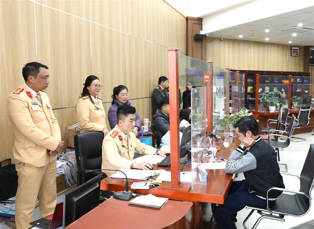 Đảm bảo giải quyết nhu cầu cho nhân dân một cách nhanh chóng và hiệu quả.