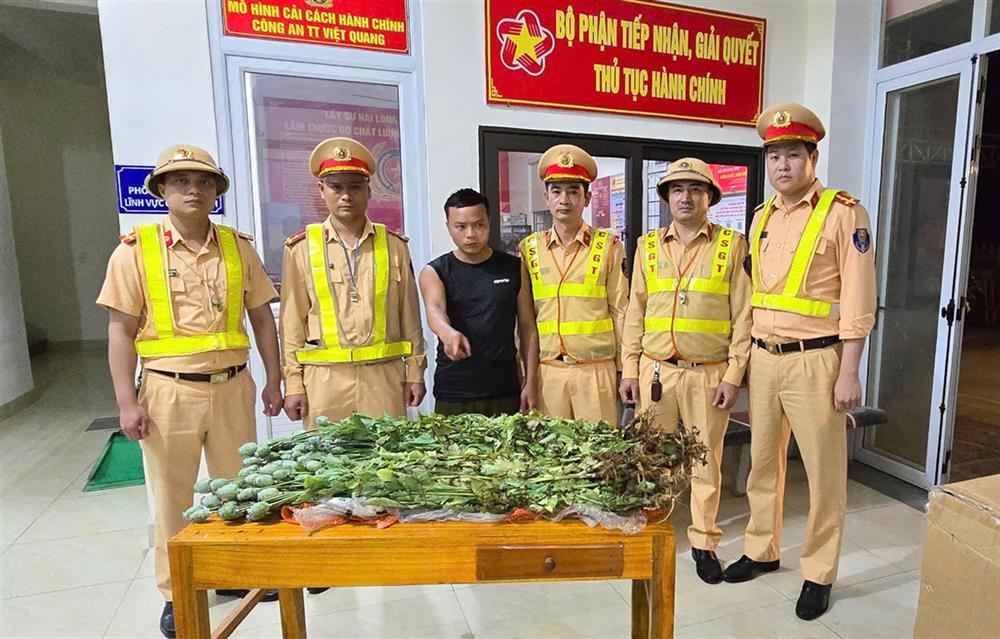 Đối tượng Trưởng Văn Đài tại cơ quan Công an.