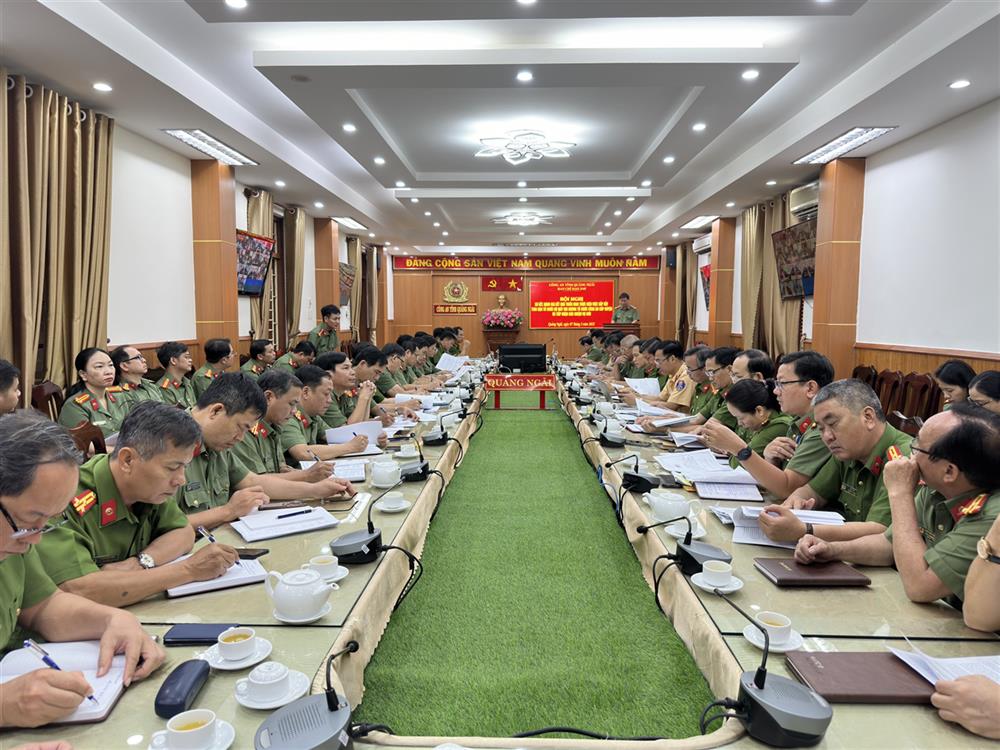 Toàn cảnh Hội nghị.
