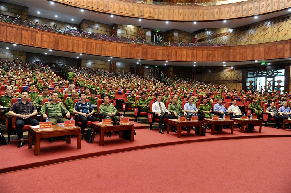 Toàn cảnh buổi đối thoại.