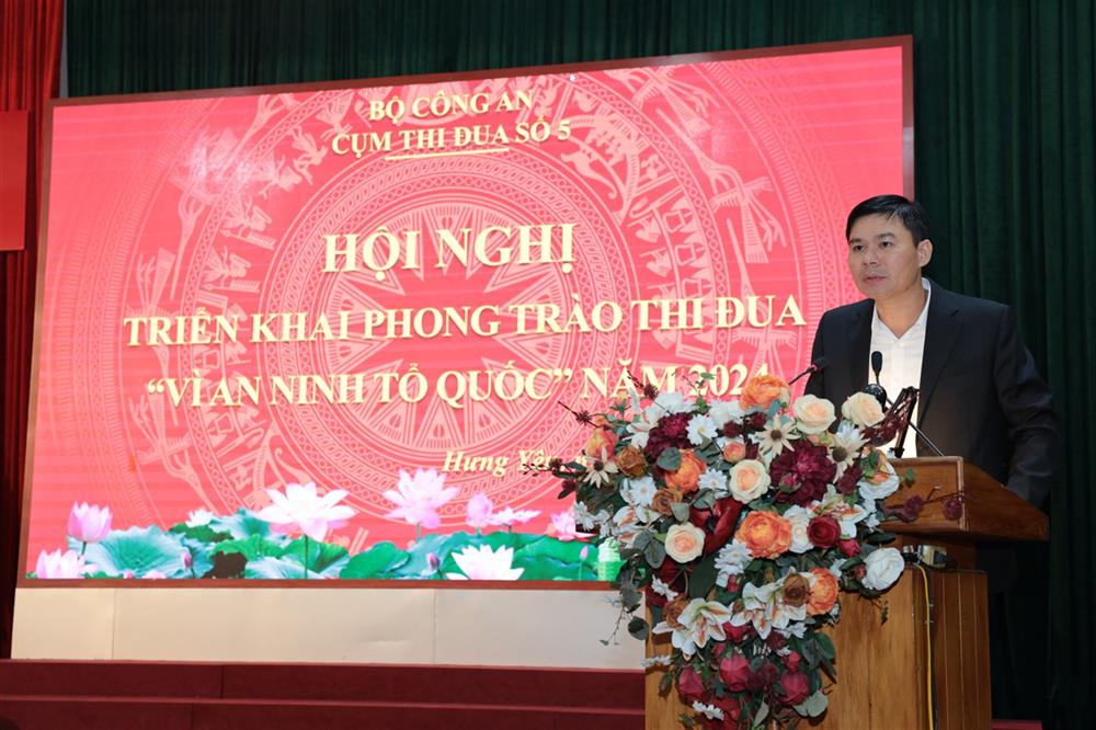 Đồng chí Nguyễn Lê Huy phát biểu tại Hội nghị.