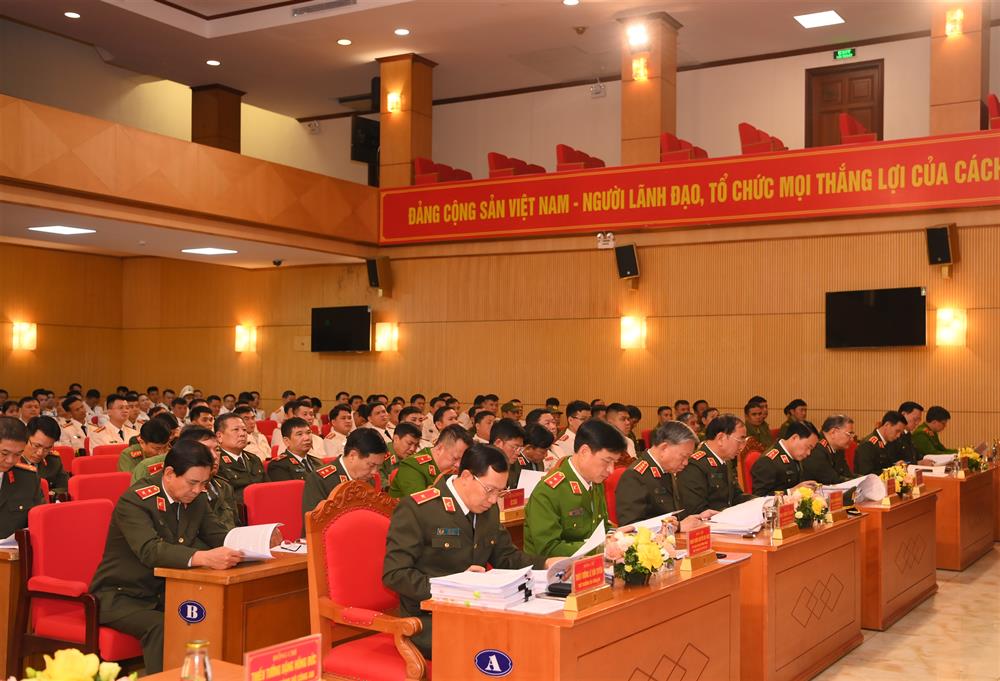 Các đại biểu dự Hội nghị.