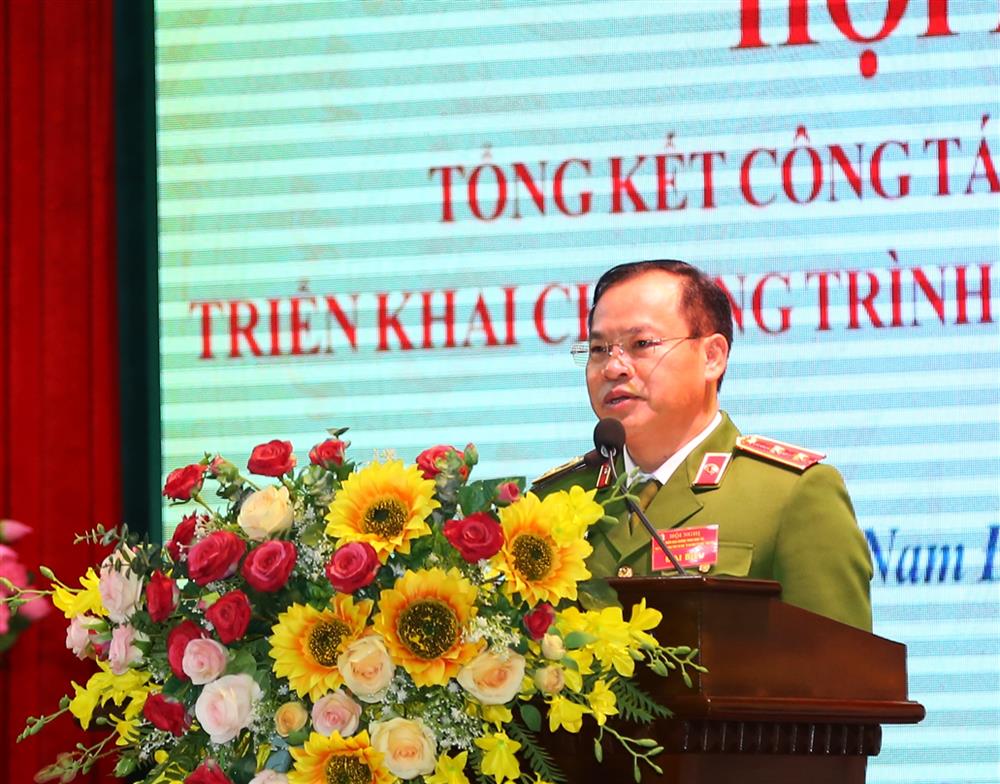 Thứ trưởng Nguyễn Văn Long phát biểu tại Hội nghị.