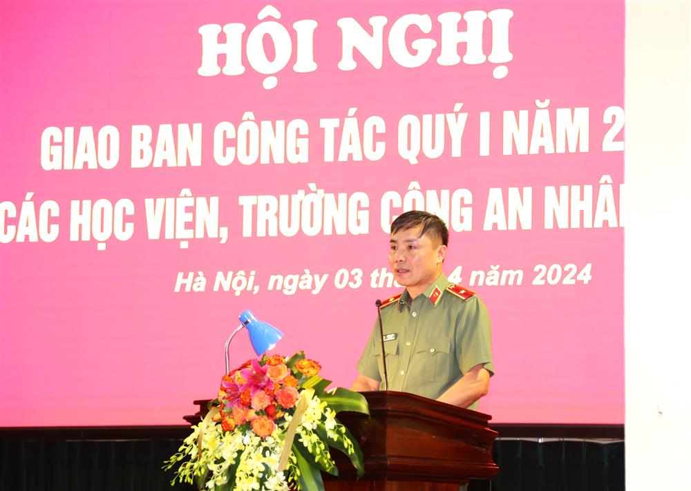 Thiếu tướng, PGS.TS Đỗ Anh Tuấn, Cục trưởng Cục Đào tạo chủ trì Hội nghị.