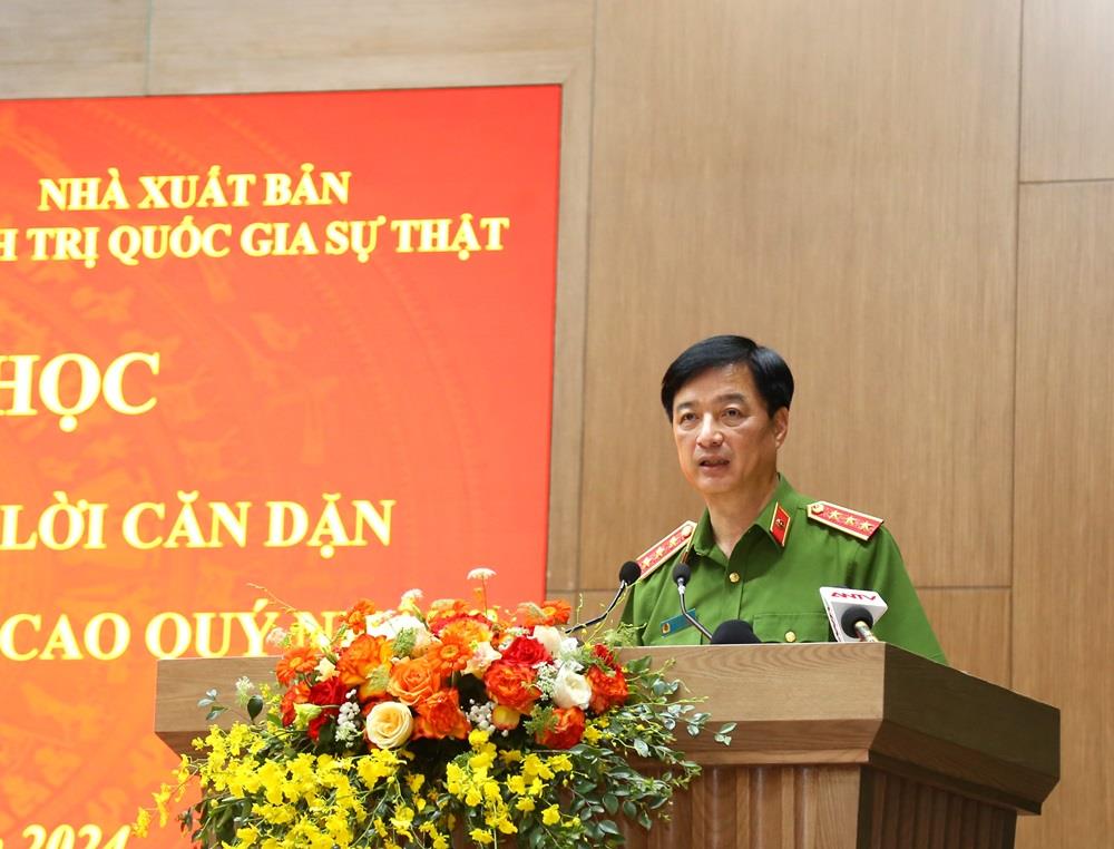 Thứ trưởng Nguyễn Duy Ngọc phát biểu tổng kết Tọa đàm.