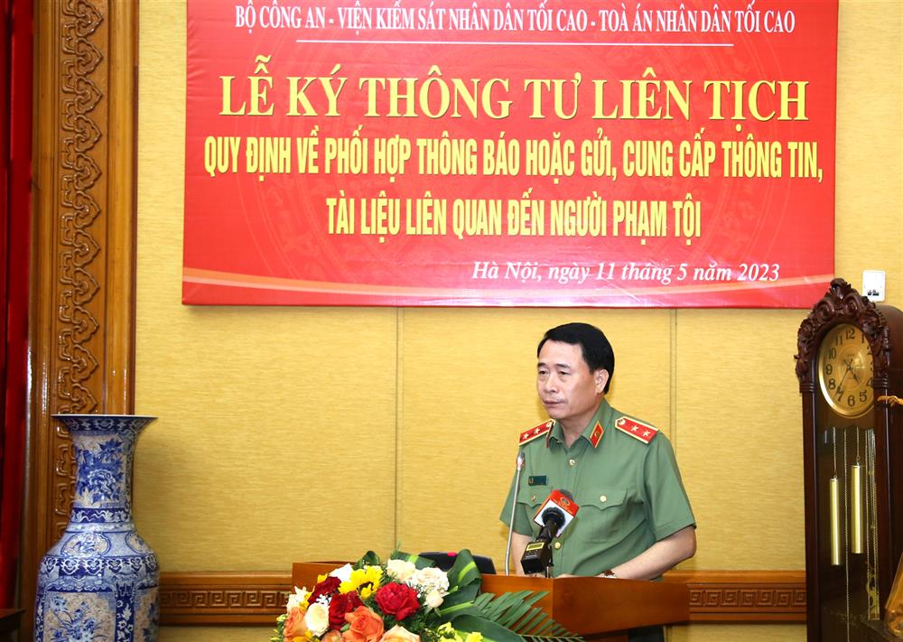 Thứ trưởng Lê Quốc Hùng phát biểu tại buổi Lễ.