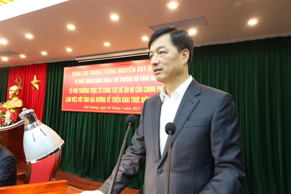 Thứ trưởng Nguyễn Duy Ngọc phát biểu chỉ đạo tại buổi làm việc.