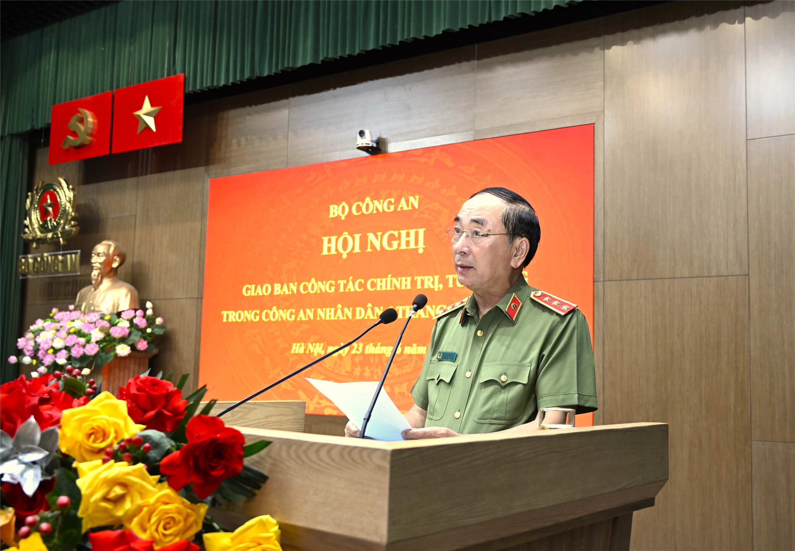 Thứ trưởng Trần Quốc Tỏ phát biểu kết luận Hội nghị.