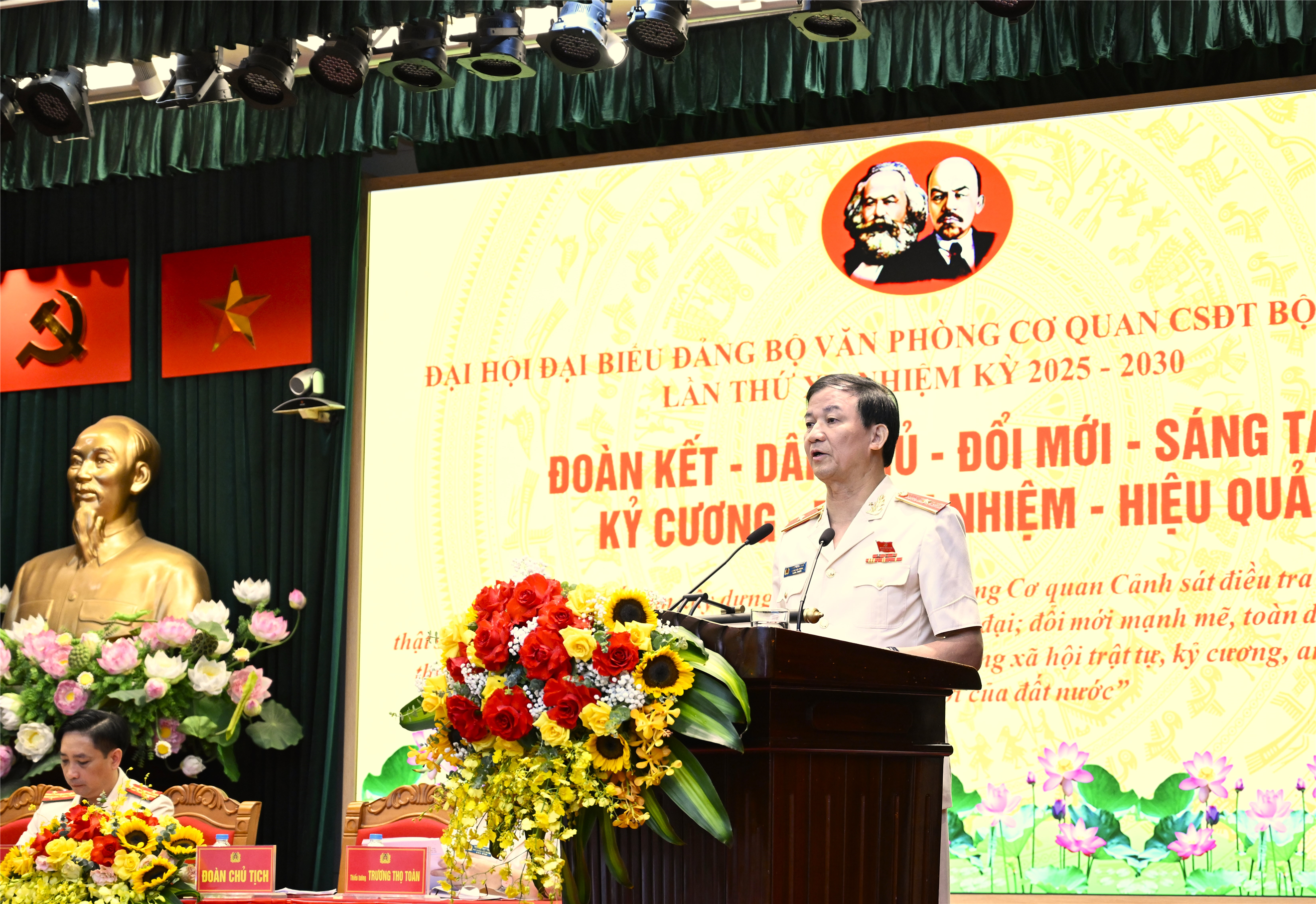 Thiếu tướng Trần Minh Tiến, Chánh Văn phòng Cơ quan 