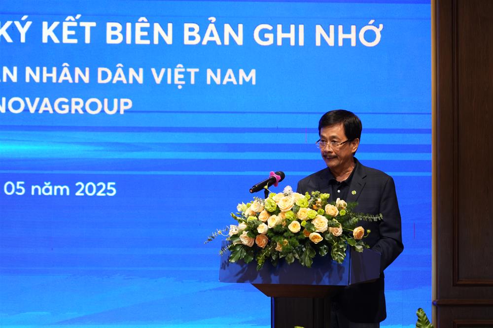 Ông Bùi Thành Nhơn, Chủ tịch NovaGroup phát biểu tại buổi lễ.