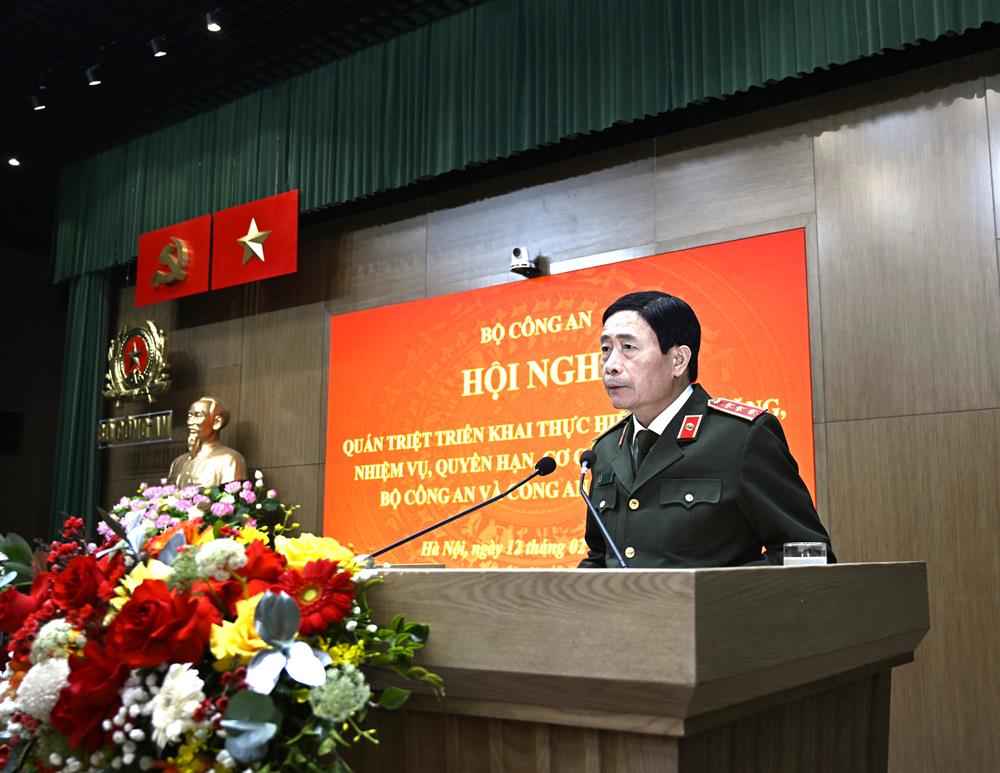 Thứ trưởng Lê Quốc Hùng quán triệt những nội dung cơ bản, cần lưu ý về lĩnh vực công tác an ninh, lĩnh vực hoàn thiện thể chế...