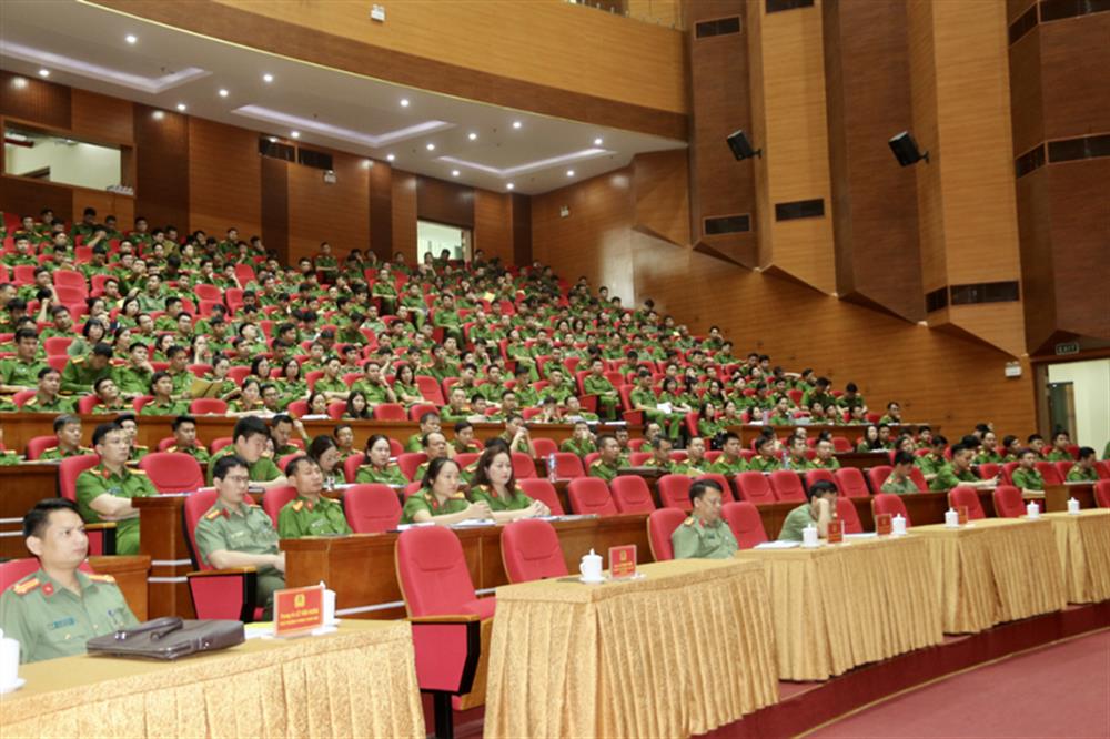 Công an tỉnh tổ chức hội nghị tập huấn chuyên đề công tác an ninh cho Công an các xã, phường, thị trấn.