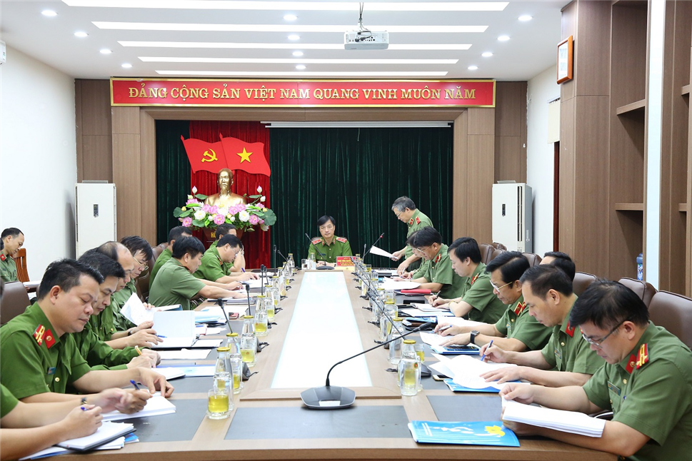 Toàn cảnh Hội nghị trực tuyến tại Hà Nội.