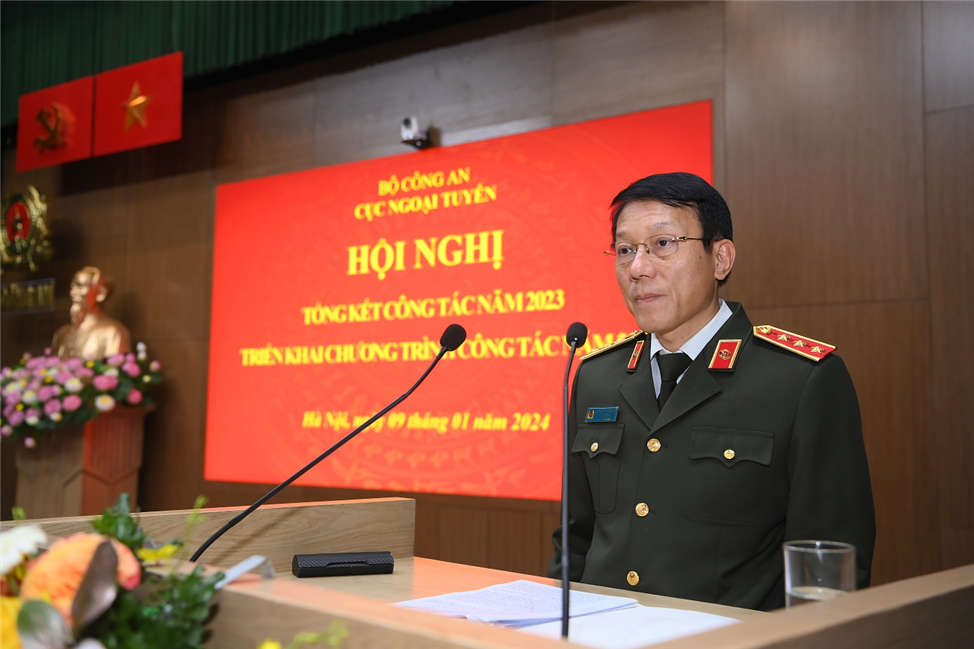 Thứ trưởng Lương Tam Quang phát biểu chỉ đạo tại Hội nghị.