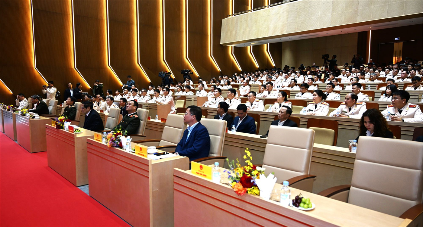Các đại biểu tham dự sự kiện.